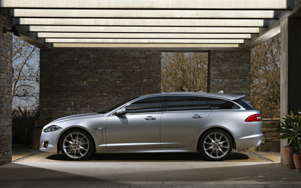 2017 Jaguar XF Sportbrake Wagon