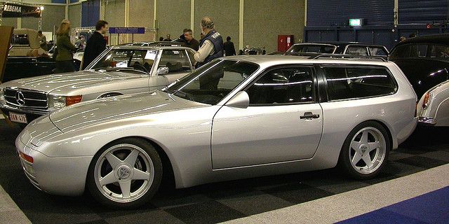 Porsche 944 “DP44 Cargo” by DP Motorsport